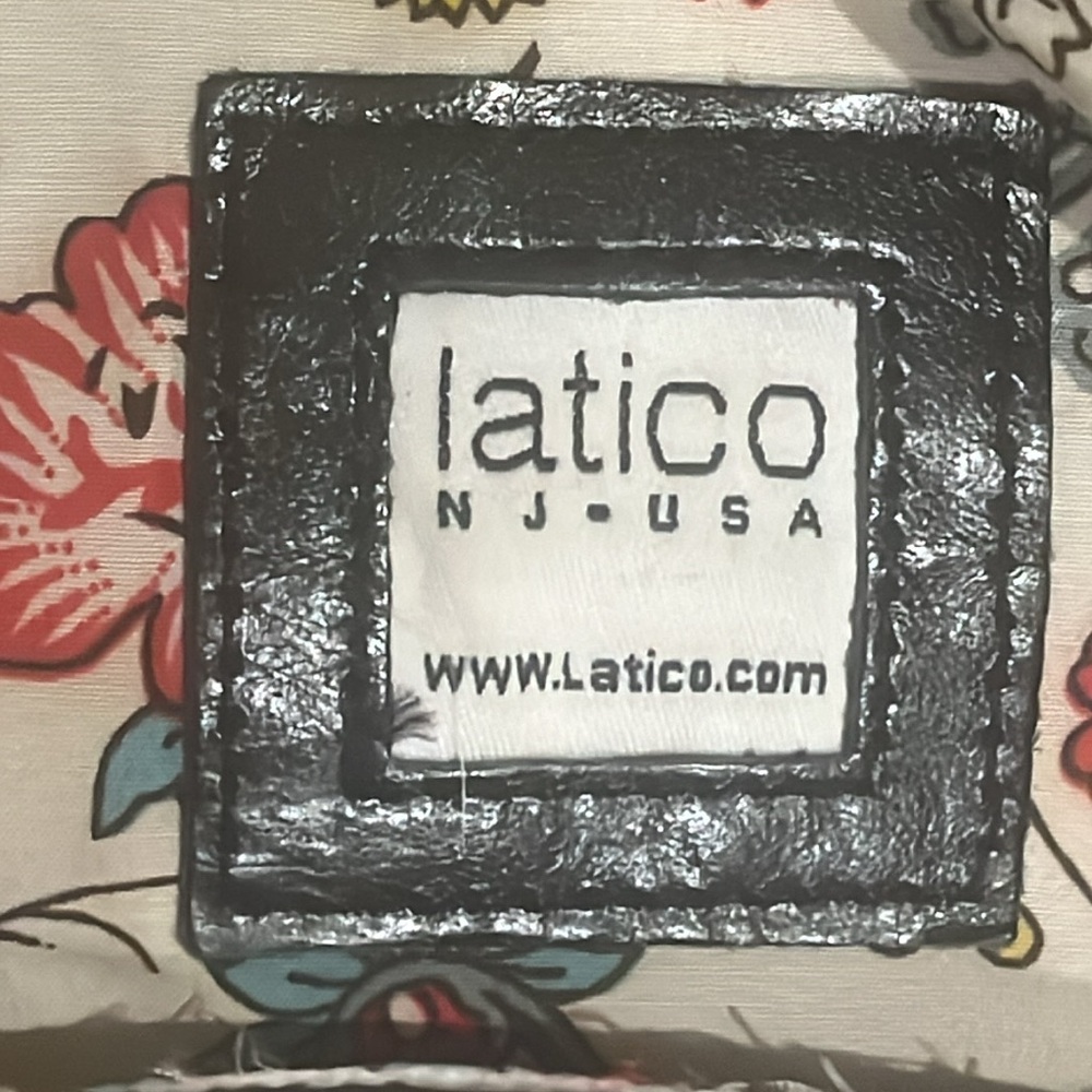 Latico Tote - image 6